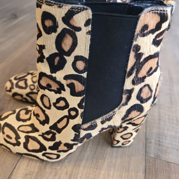 Sam Edelman Womens Case Leopard Animal Print Calf Hair Chelsea Ankle Boo… - Picture 3 of 14
